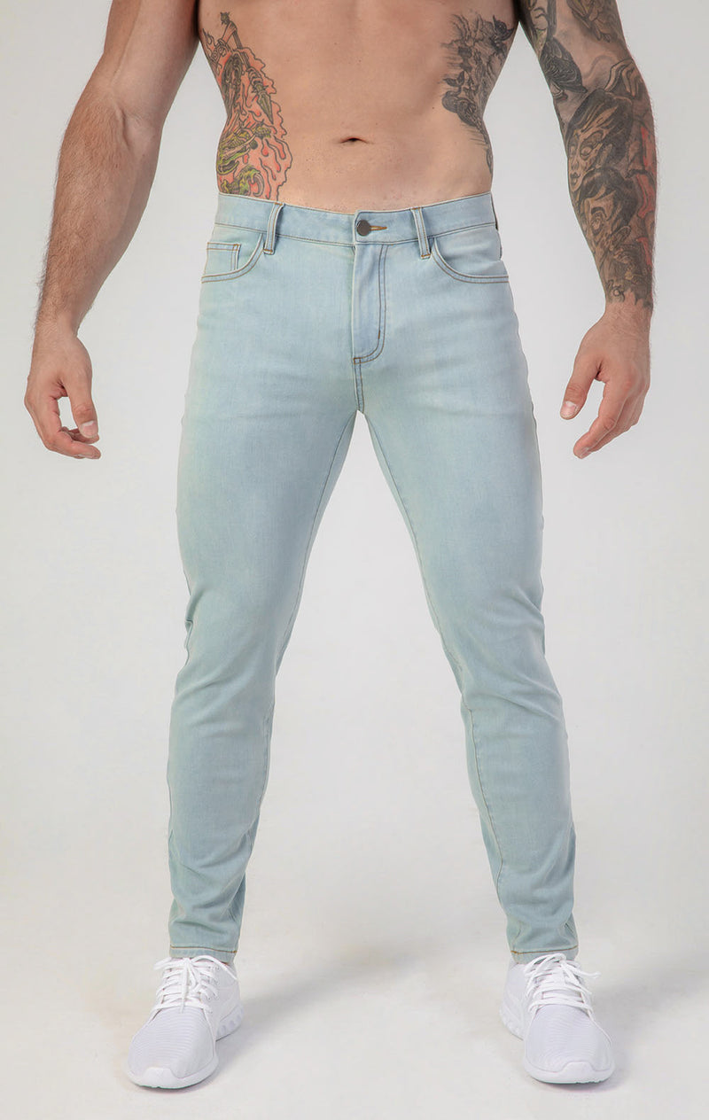 Contour Fit Jeans : Sky Blue