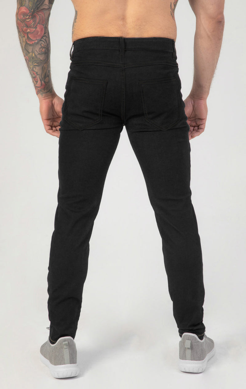 Contour Fit Jeans : Black